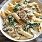 Creamy Spinach Mushroom Penne Pasta